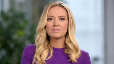Kayleigh McEnany Height
